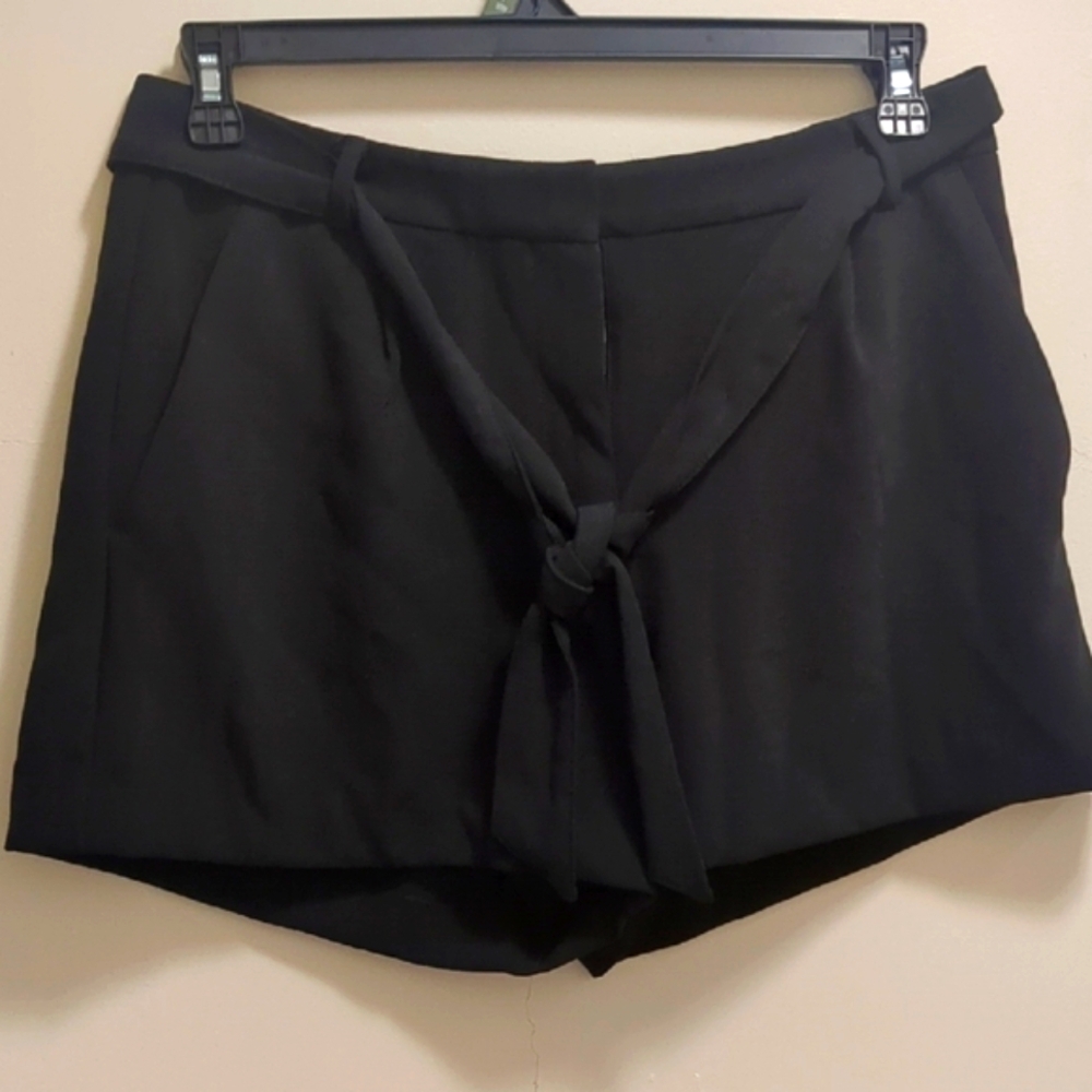 LOFT Blue High Waist Tailored Shorts Sash Size 8 Never Worn